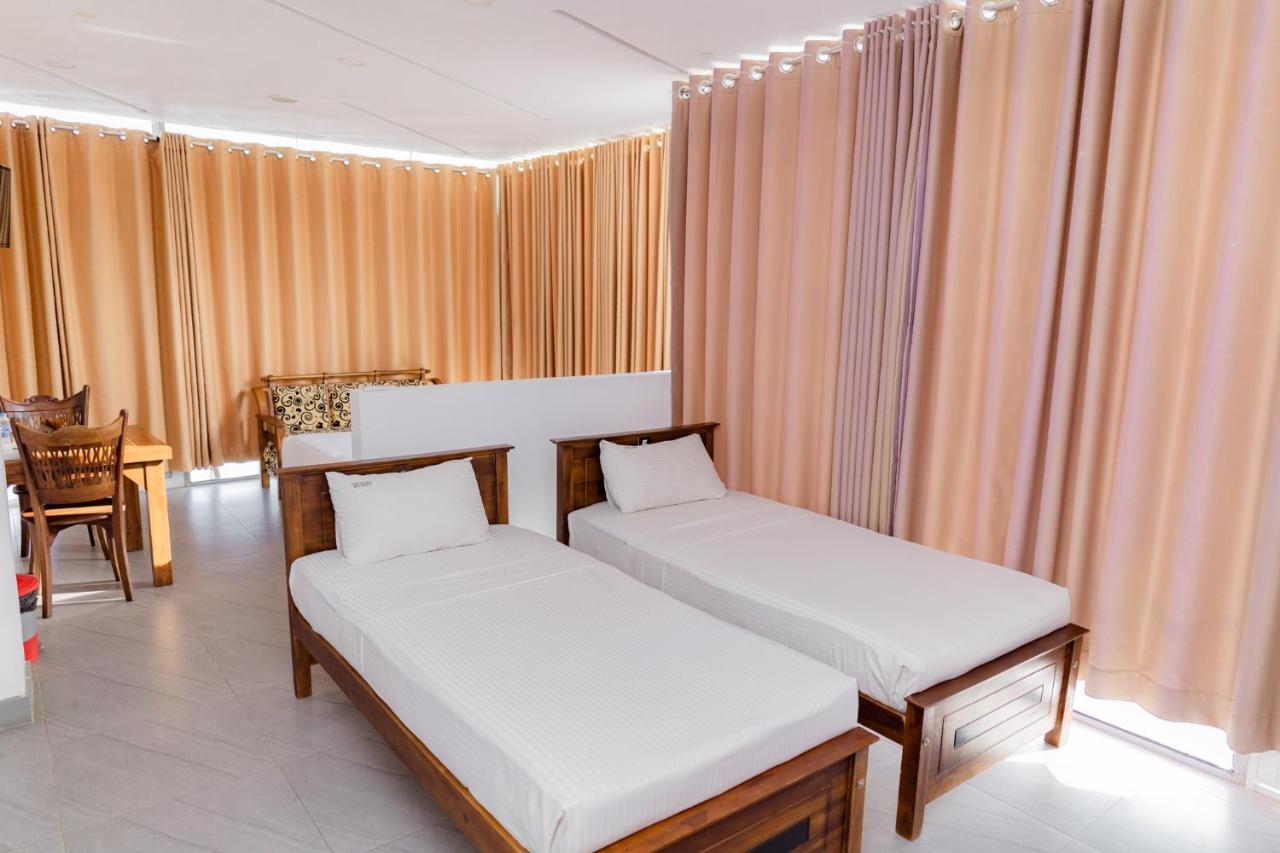 Centhara Beach Weligama Hotel ภายนอก รูปภาพ