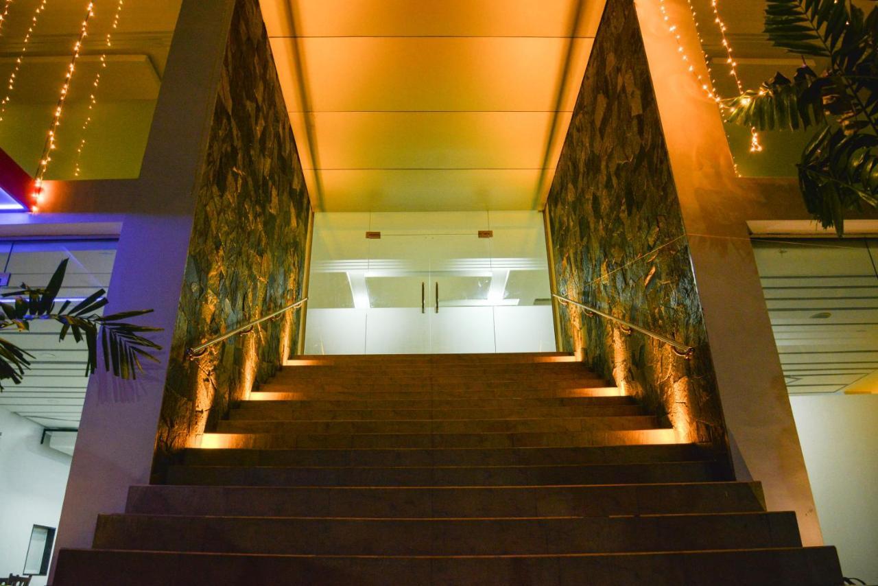 Centhara Beach Weligama Hotel ภายนอก รูปภาพ