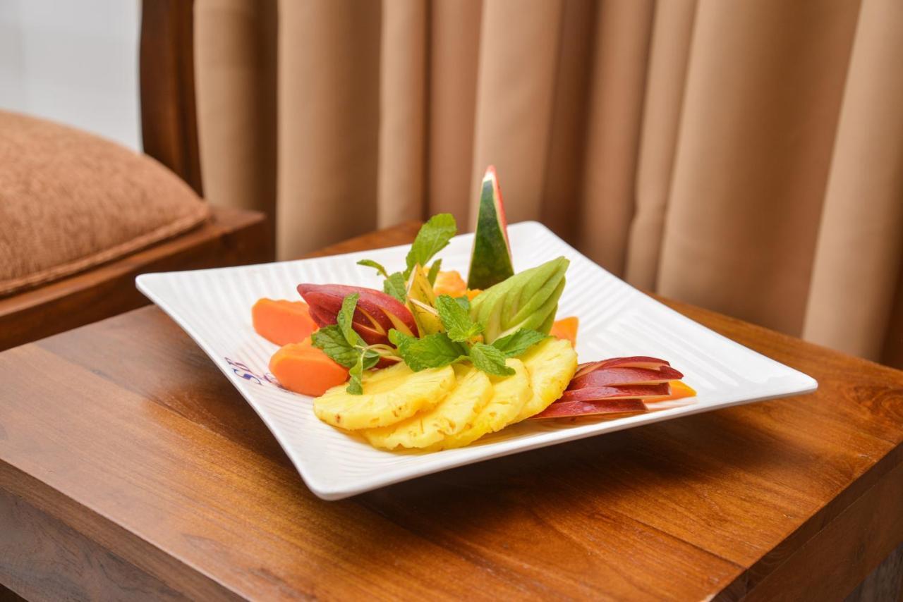 Centhara Beach Weligama Hotel ภายนอก รูปภาพ